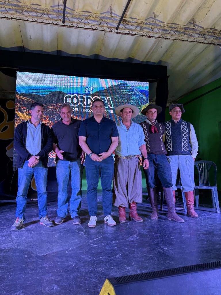 WhatsApp Image 2025-11-01 at 13.04.27